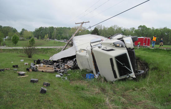 Greene County Battery Semi Wreck.jpg