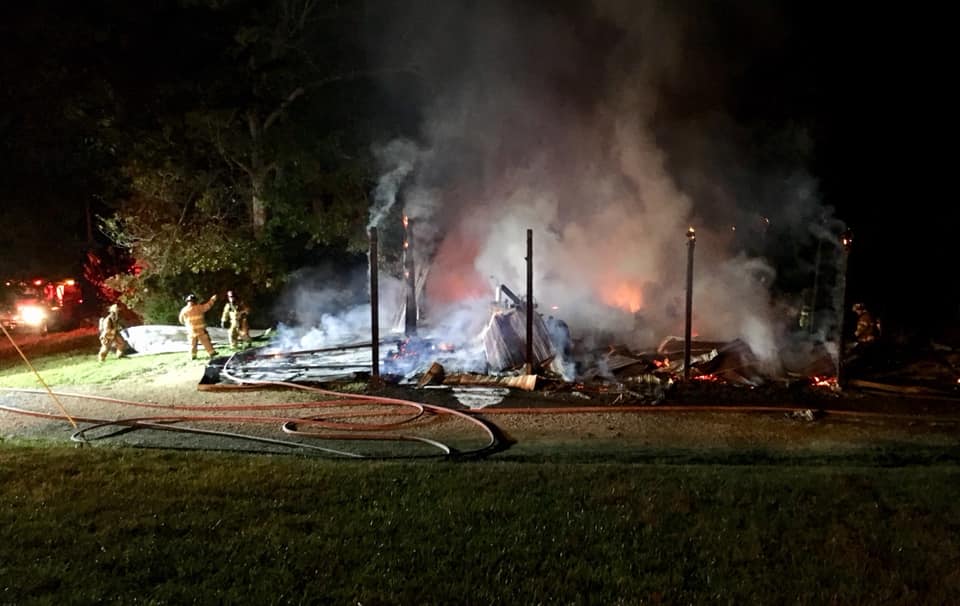 barn fire perry.jpg