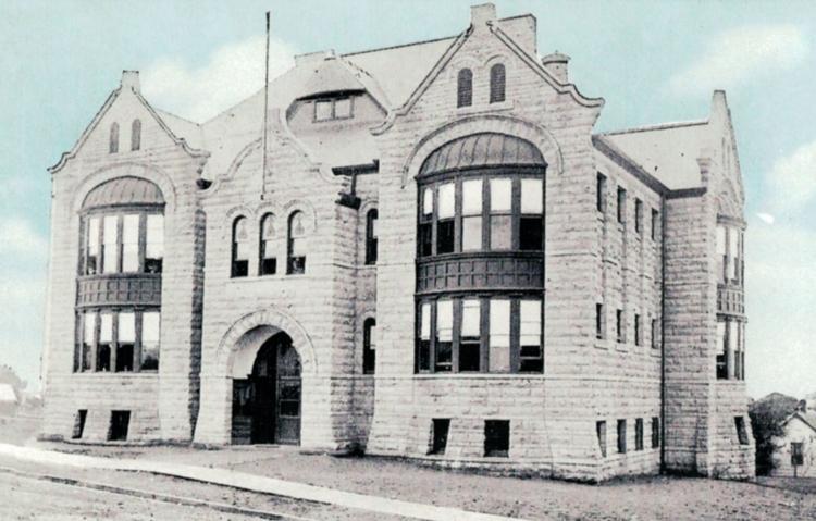 old lincoln school.jpg