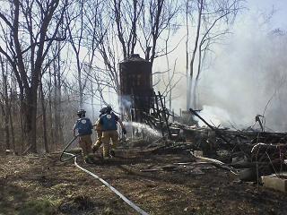 pole barn fire 1.jpg