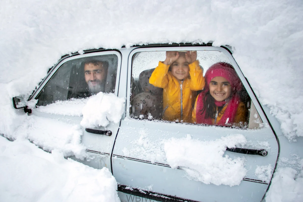 Winter Car Essentials to Stay Safe in Case of Emergency - InsideHook