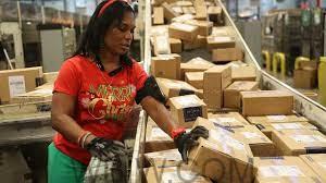 What to know before shipping your holiday packages with USPS this year |  KTLA