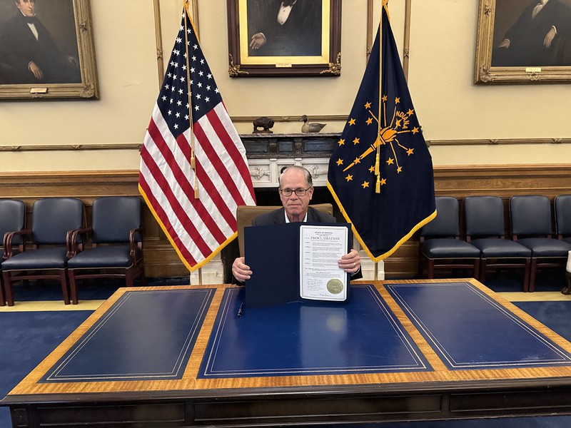 Governor Braun celebrates “Small Business Saturday” in Indiana