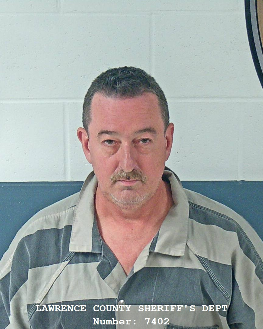 Springville man arrested in Bedford bar fight that left man unconscious