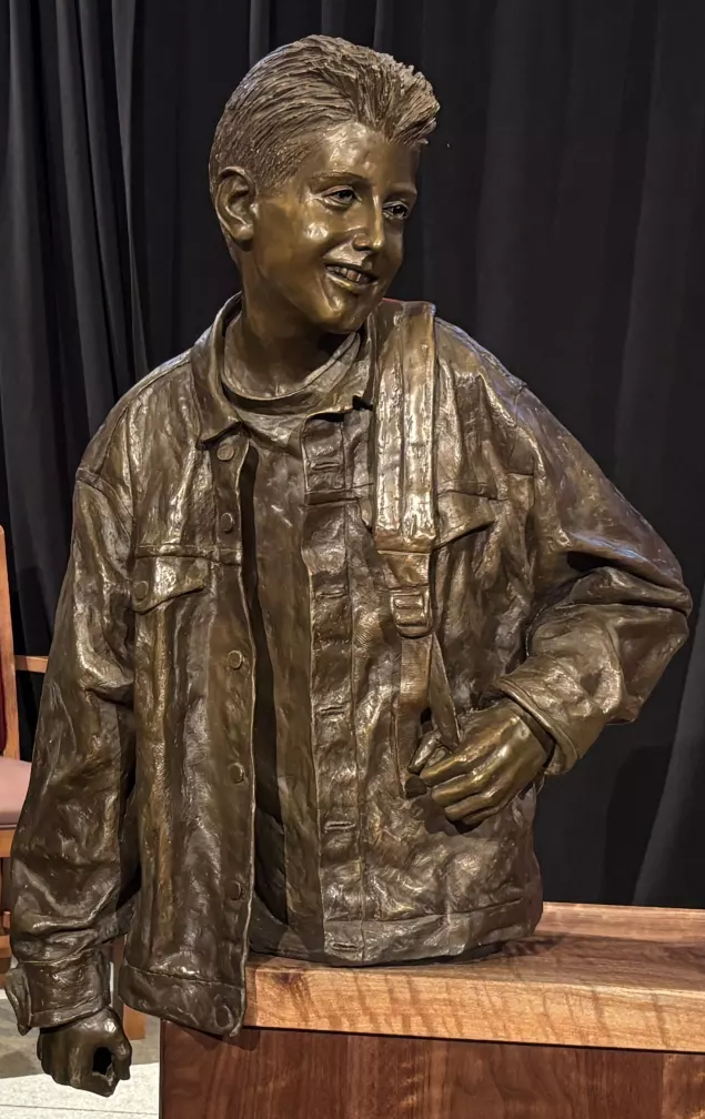 “Keep Going”: Indiana University unveils permanent statue honoring AIDS activist Ryan White