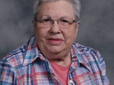 Obituary: Linda Lou Gates